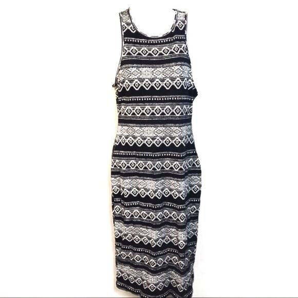 5/$25 Iris Alonso Aztec Racerback Maxi Dress Black and White Women's Size Medium - Picture 2 of 4